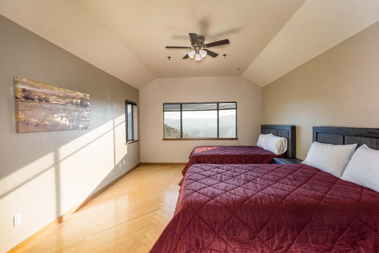 Casa Rio Yosemite -Waterfall Plus 9 Acres Oakhurst Exterior foto