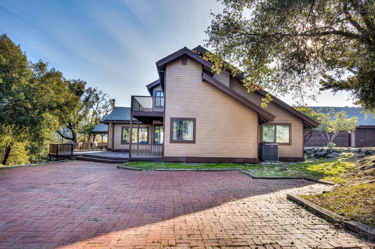 Casa Rio Yosemite -Waterfall Plus 9 Acres Oakhurst Exterior foto