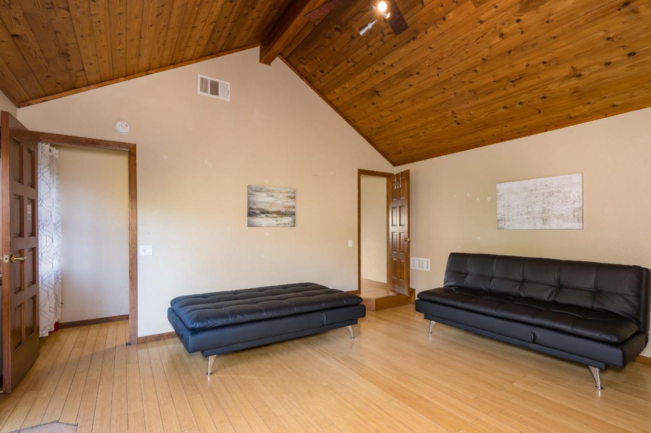 Casa Rio Yosemite -Waterfall Plus 9 Acres Oakhurst Exterior foto